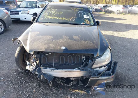 2012 Mercedes-Benz C 300 Luxury 4Matic/Sport 4Matic from USA, damaged, VIN WDDGF8BB7CR198950